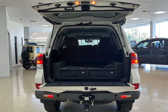 2017 Toyota Landcruiser VX