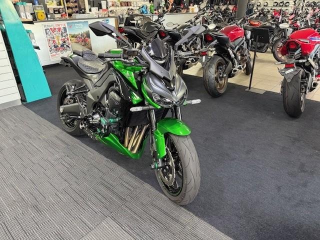 2024 Kawasaki Z1000 ABS Z Green