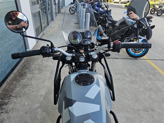 2020 ROYAL ENFIELD (SEE ALSO ENFIEL HIMALAYAN EFI ABS GREY