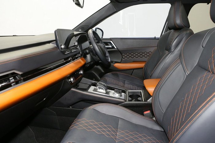 2024 Mitsubishi Outlander Exceed Tourer