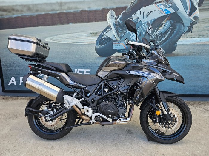 2022 BENELLI TRK 502 (ABS) Black
