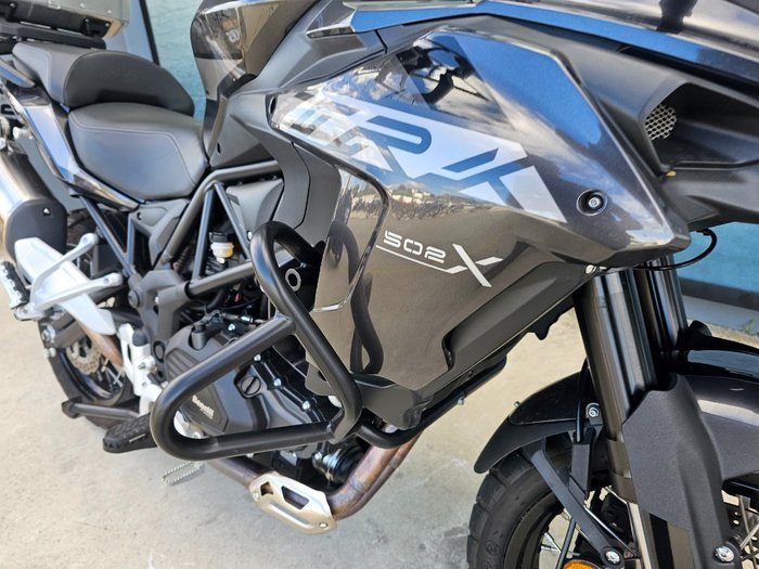 2022 BENELLI TRK 502 (ABS) Black
