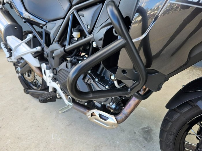 2022 BENELLI TRK 502 (ABS) Black