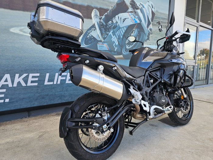 2022 BENELLI TRK 502 (ABS) Black