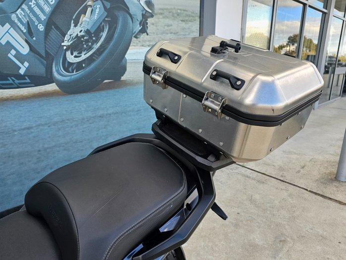 2022 BENELLI TRK 502 (ABS) Black