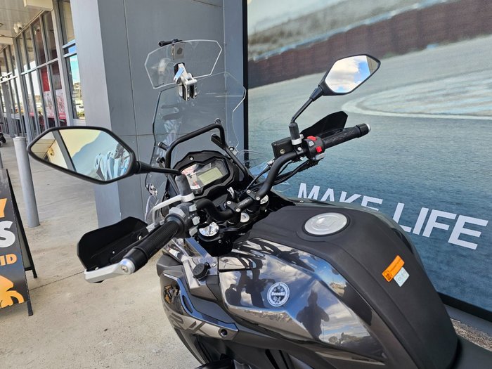 2022 BENELLI TRK 502 (ABS) Black