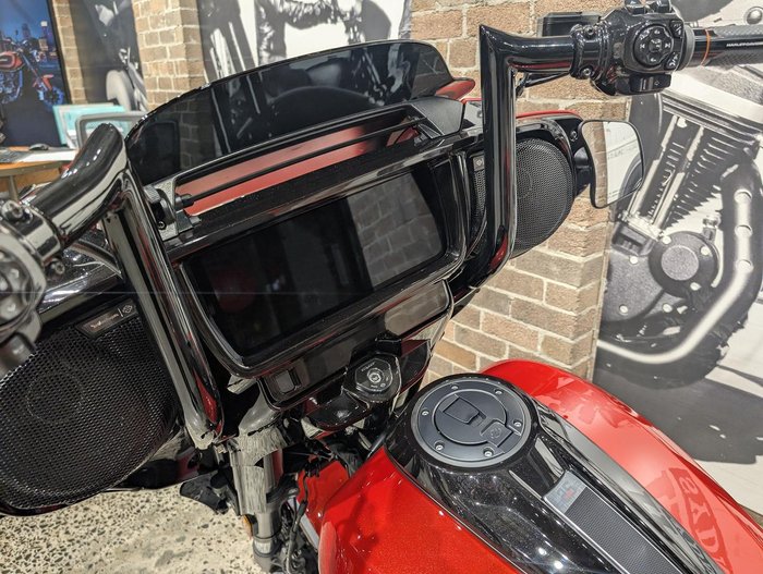 2024 Harley-Davidson CVO Street Glide 121 (FLHXSE) Touring Orange