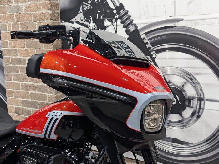 2024 Harley-Davidson CVO Street Glide 121 (FLHXSE) Touring Orange