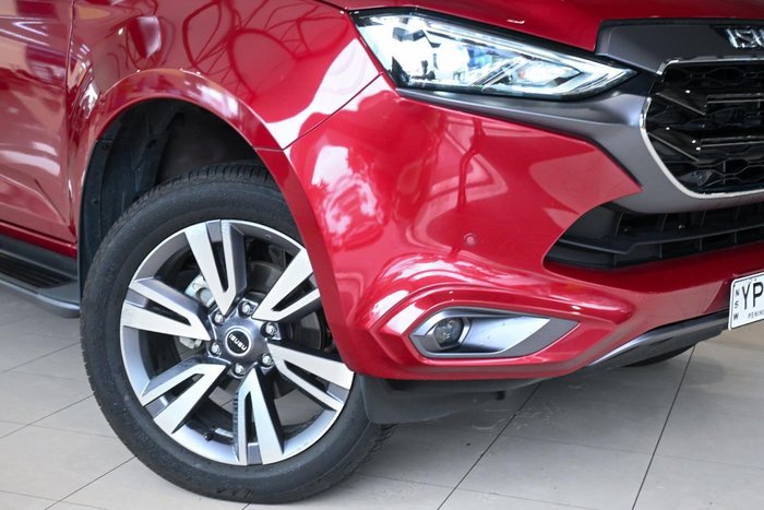 2024 Isuzu MU-X LS-T