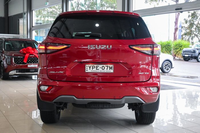 2024 Isuzu MU-X LS-T