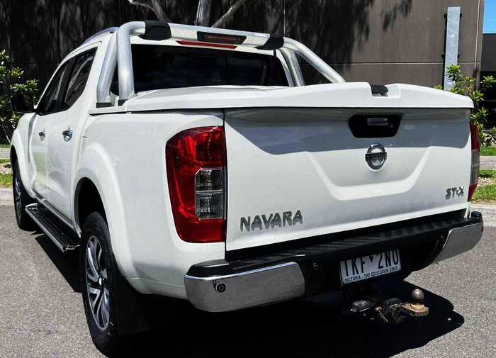 2017 Nissan Navara ST-X