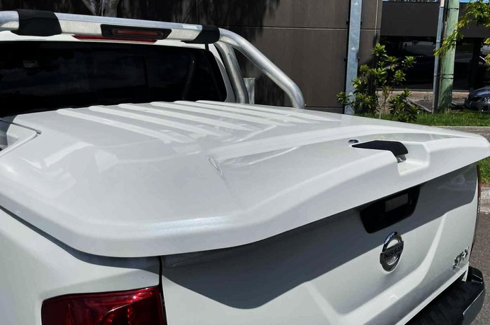 2017 Nissan Navara ST-X