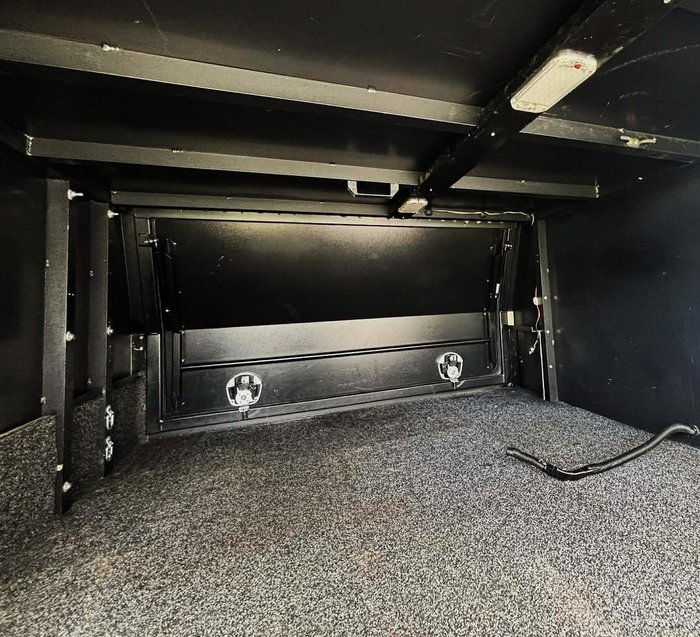 2018 Volkswagen Amarok TDI550 Dark Label