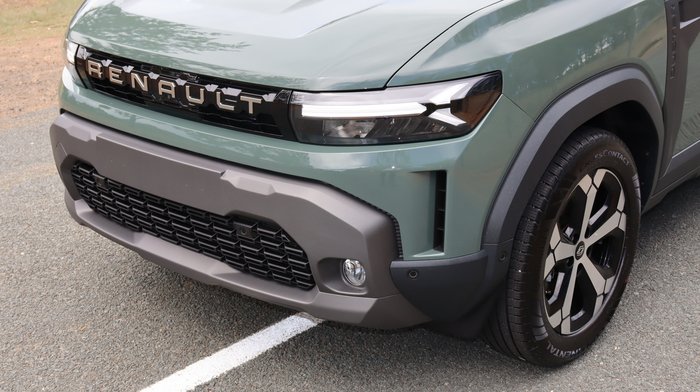 2025 Renault Duster Techno