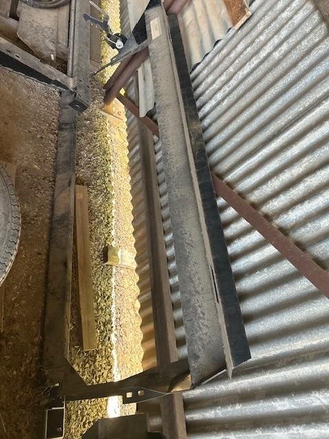 2023 MacDon Cnh Adaptor Window