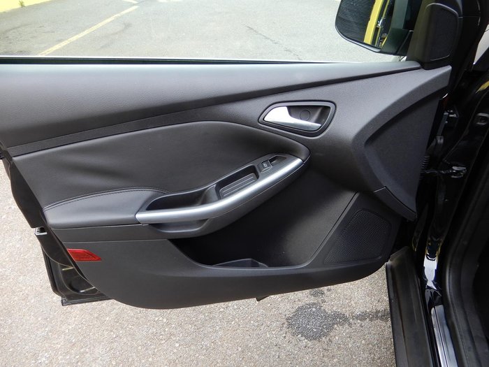 2011 Ford Focus Titanium LW Panther Black