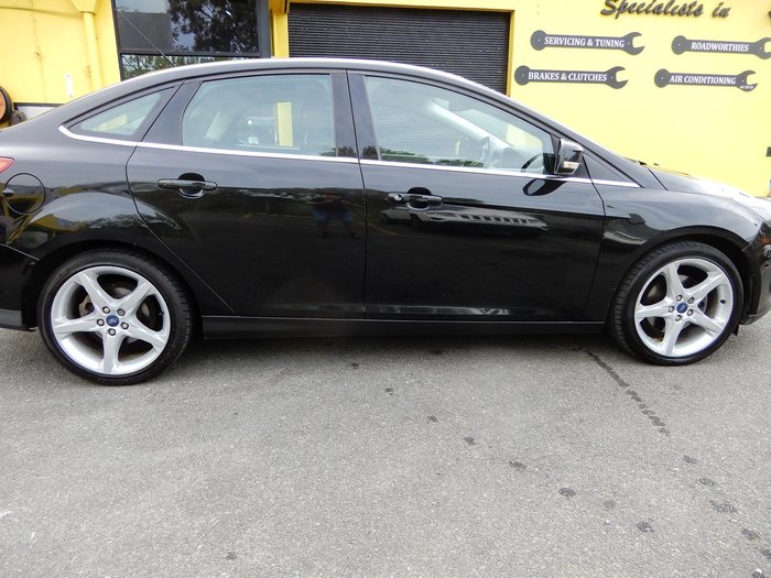 2011 Ford Focus Titanium LW Panther Black