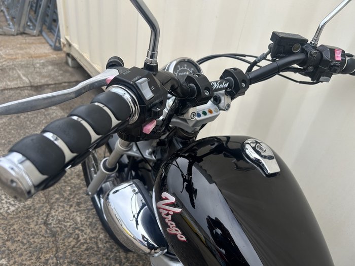 1994 YAMAHA VIRAGO 250 (XV250) Road BLACK