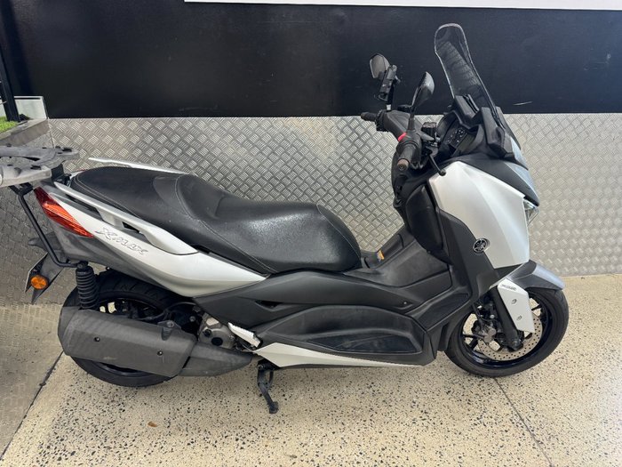 2018 Yamaha XMAX 300 (CZD300A) BLUE