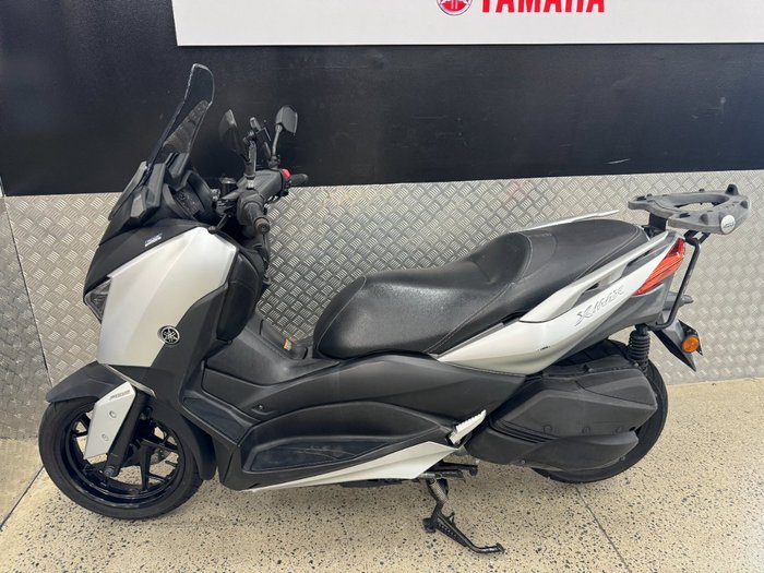2018 Yamaha XMAX 300 (CZD300A) BLUE