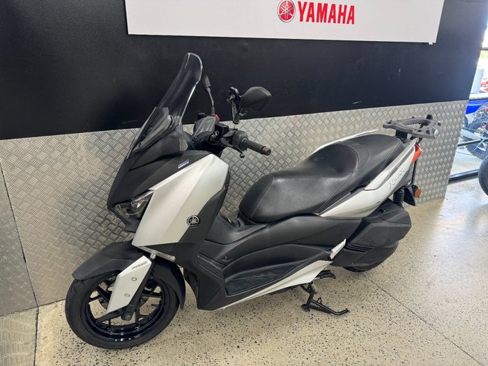 2018 Yamaha XMAX 300 (CZD300A) BLUE