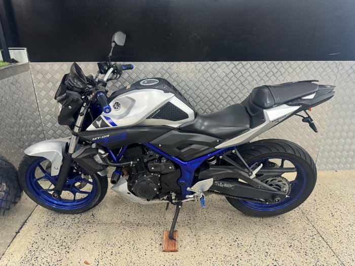 2016 Yamaha MT-03 (MT03LA) (ABS) BLUE