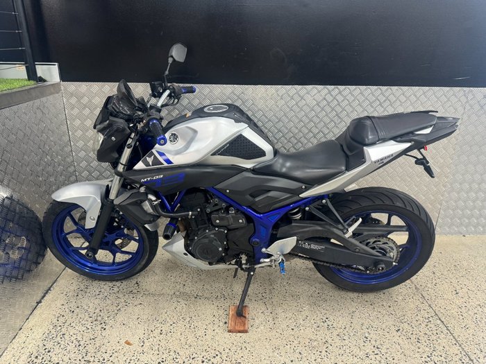 2016 Yamaha MT-03 (MT03LA) (ABS) BLUE