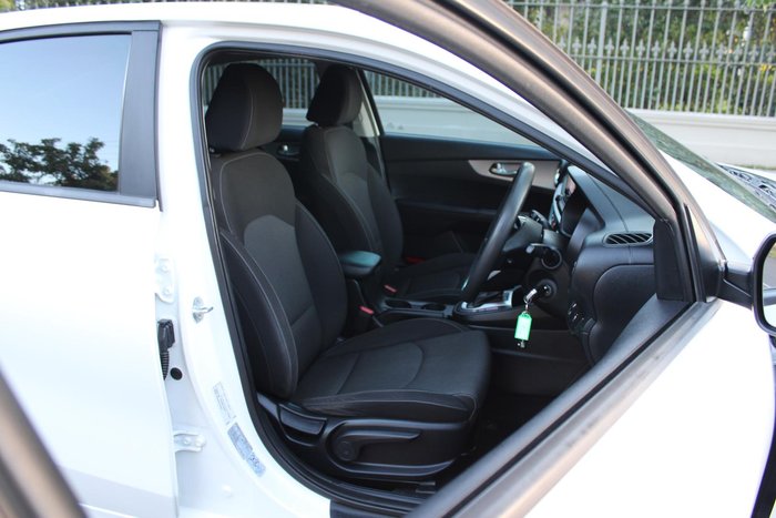 2021 Kia Cerato S BD MY22 Clear White