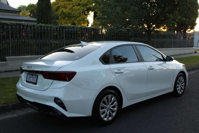 2021 Kia Cerato S BD MY22 Clear White