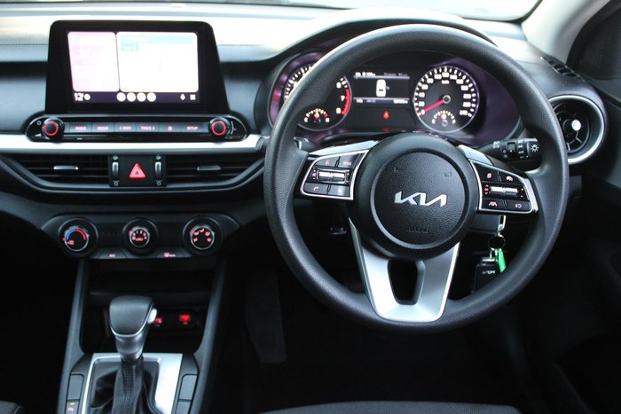 2021 Kia Cerato S BD MY22 Clear White