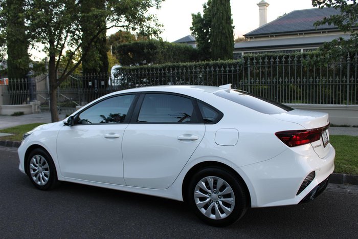 2021 Kia Cerato S BD MY22 Clear White