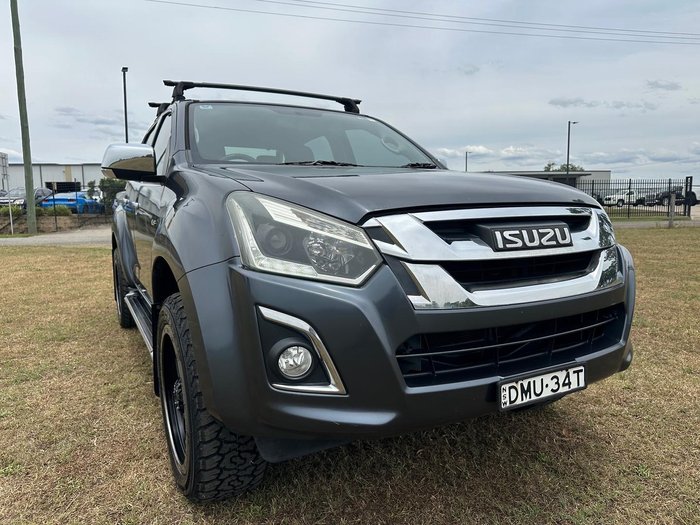 2017 Isuzu D-MAX LS-U