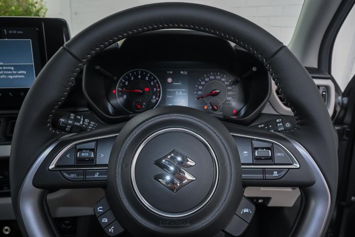 2025 Suzuki Swift Hybrid Plus UZ Premium Silver