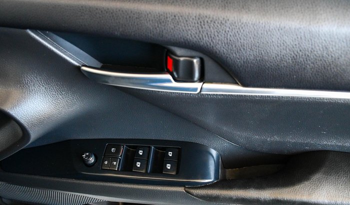 2018 Toyota Camry Ascent Sport