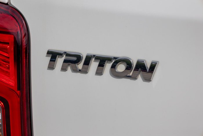 2019 Mitsubishi Triton GLS Premium MR MY20 4X4 Dual Range White