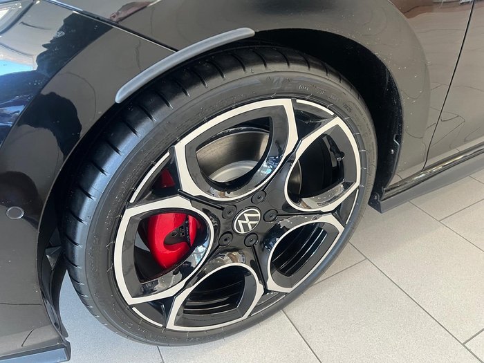 2025 Volkswagen Golf GTI