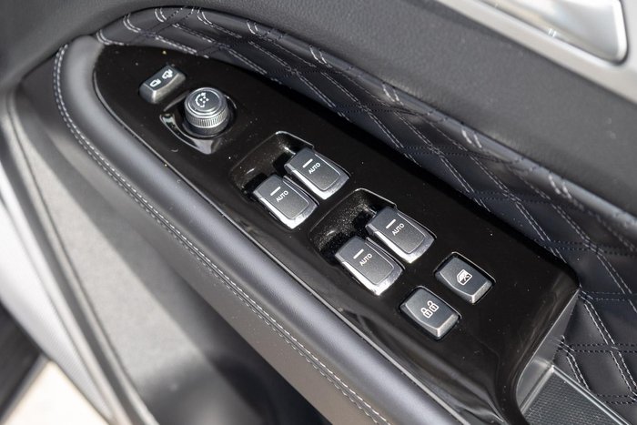 2021 SsangYong Rexton Ultimate Y450 MY21 4X4 Dual Range WHITE