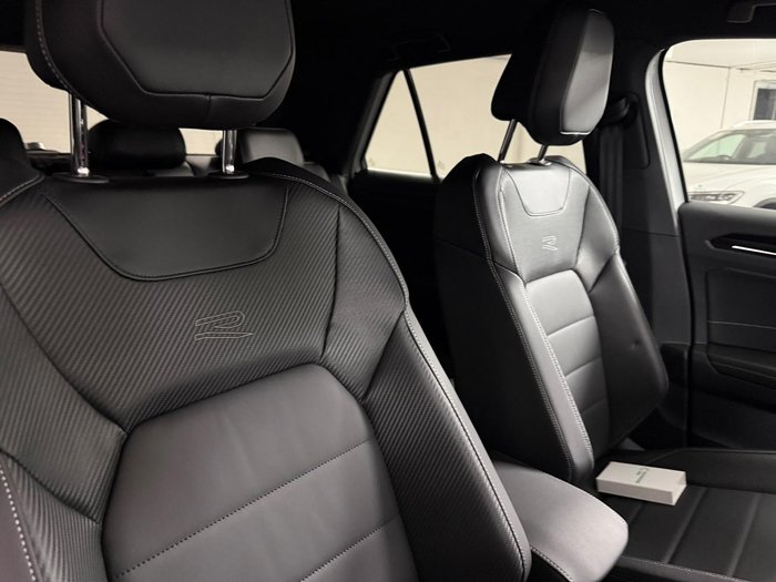 2025 Volkswagen T-Roc 140TSI R-Line