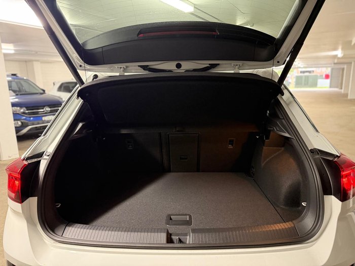 2025 Volkswagen T-Roc 140TSI R-Line