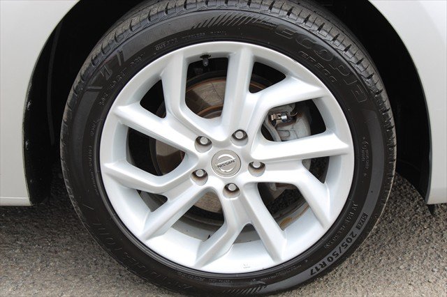 2013 Nissan Pulsar ST