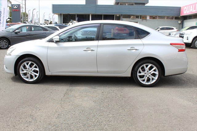 2013 Nissan Pulsar ST