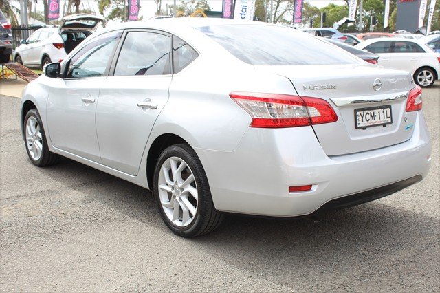 2013 Nissan Pulsar ST