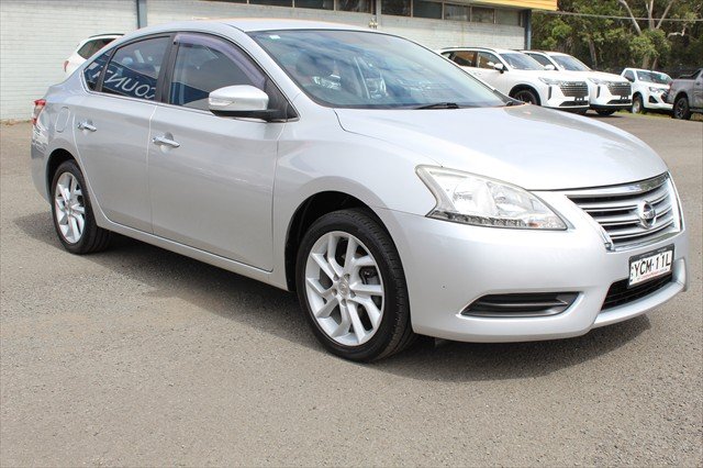 2013 Nissan Pulsar ST