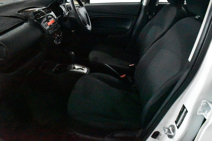 2019 Mitsubishi Mirage ES