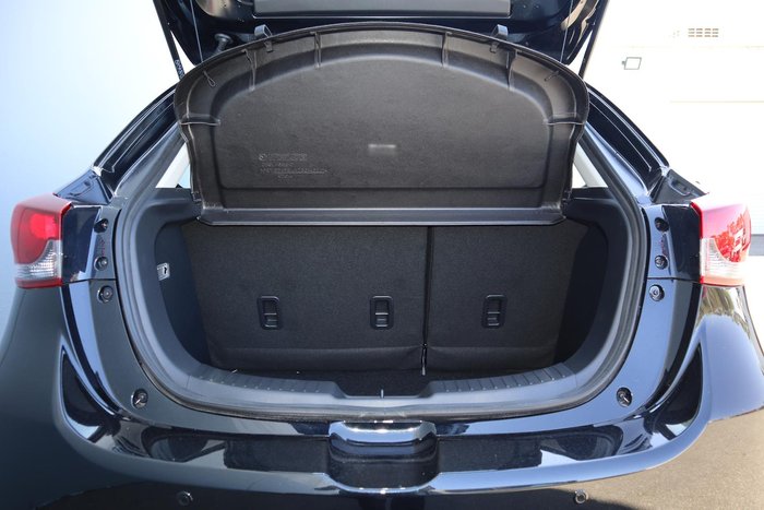 2025 Mazda 2 G15 Evolve