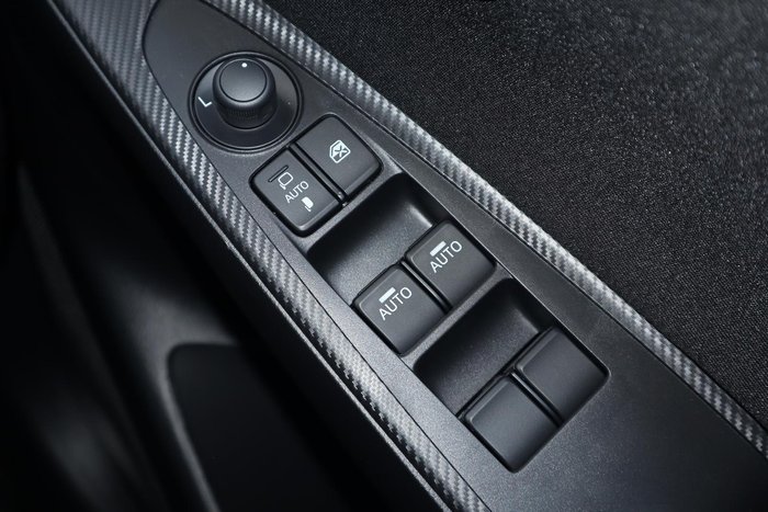 2025 Mazda 2 G15 Evolve