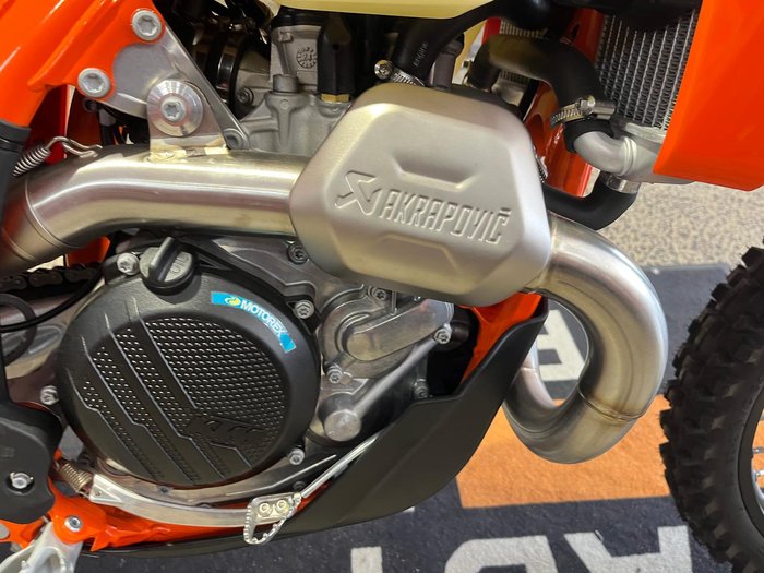 2025 KTM 450 EXC-F Six Days EXC-F Orange