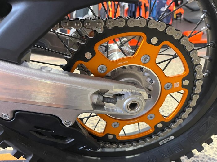 2025 KTM 450 EXC-F Six Days EXC-F Orange