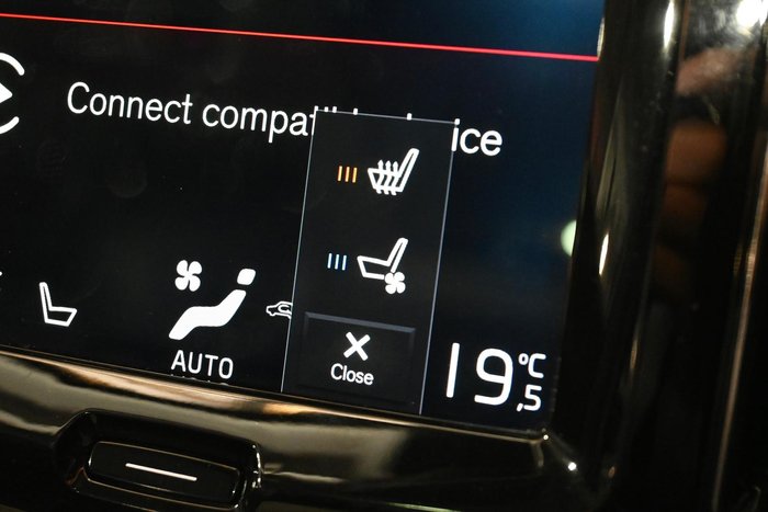 2018 Volvo XC60 D4 Inscription MY19 AWD Crystal White