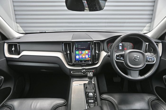 2018 Volvo XC60 D4 Inscription MY19 AWD Crystal White